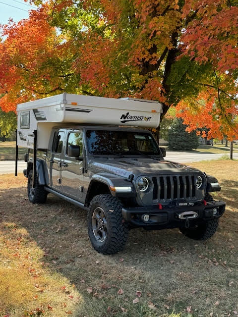 gmax-600-shown-on-jeep-gladiator-67-185475 Northstar’s long-standing partnership with Renogy
